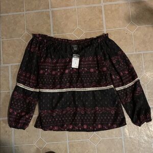 Rue21 Black Top with Pink Accents